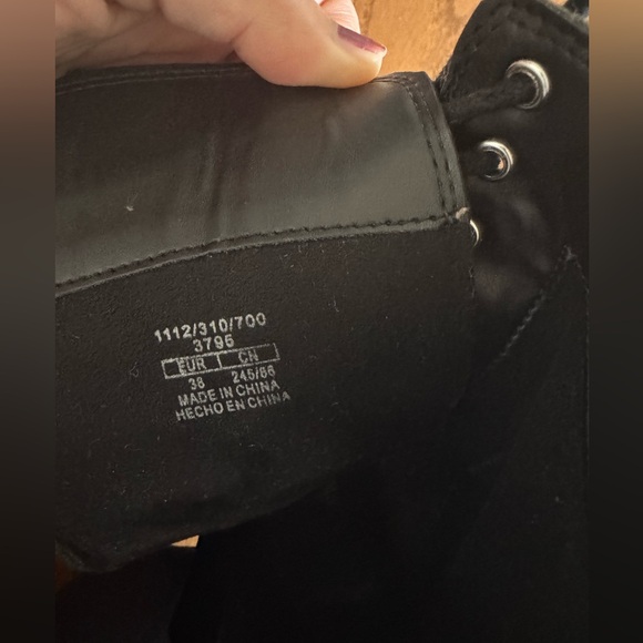 Black Lace-Up Combat Boots size 38 - Picture 7 of 7